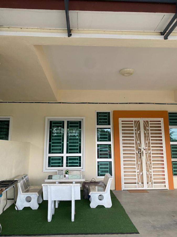 Cik Misi Homestay Sik Extérieur photo